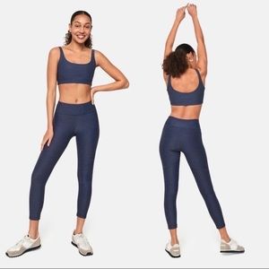Outdoor Voices Warm Up Leggings in Navy Blue. Size Small.